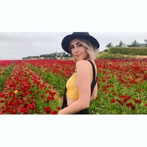 Meet your Posher, Colette